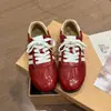 Zapatillas de entrenamiento alemanas versátiles casuales de otoño estilo Retro Forrest Gump 2026 zapatos de mujer con suela blanda cómodos nuevos zapatos deportivos para mujer para verano