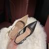 Zapatos de Tacón Alto con Punta 2026 Primavera y Otoño Nuevos Sandalias de Tacón Alto Cerradas con Correa y Hebilla Estilo Francés para Mujer con Tacones Finos en Color Nude
