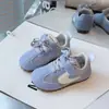 Zapatos Deportivos Infantiles Estilo Coreano, Zapatos Casuales de Malla con Suela Suave para Niños, Primavera y Verano Retro, con Velcro, Transpirables para Niños Pequeños Niñas
