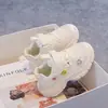 Zapatillas deportivas para niños mayores, zapatillas tipo papá de princesa para niñas, zapatillas casual blancas transpirables de malla para primavera y otoño 2026