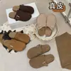 Zapatos Birkenstock retro de cuero con suela gruesa para mujer, nuevo modelo de otoño, mules cerrados sin cordones con suela blanda para uso en exteriores