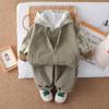 2025 Ropa Nueva para Niños Primavera y Otoño Manga Larga Moda Corazón Color Puro Chaleco Conjunto de Tres Piezas Traje de Otoño para Bebé