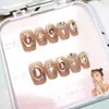 Unhas Curtas de Gato Olho de Gato Rubí com Cravação de Diamantes, Manicure Exquisita, Deslumbrante e Elegante, 10 Peças de Adesivos para Unhas Postiças
