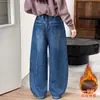 Calça Jeans Outono e Inverno para Meninas 2026 Novo Estilo Coreano Casual para Crianças Médias e Grandes Calças Compridas Acolchoadas com Lã Patchwork