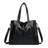 Comércio Exterior Grande Capacidade Couro Macio Bolsa Grande Feminina Meia-idade 2020 Nova Moda Bolsa de Mão Bolsa de Ombro Bolsa Transversal Feminina Moda