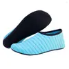 Diretamente do fabricante: Sapatos e meias de praia para snorkeling para homens, mulheres e crianças, adequados para mergulho e natação, com solas macias, secagem rápida, antiderrapantes e resistentes a cortes, ideais para vadear em riachos