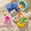 Crocs para niños Hebilla Antideslizante Eva Ligero y a Cuadros Dos Usos Pantuflas para Bebé Niños Niñas Estilo Dibujos Animados