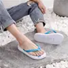 Chinelo de dedo masculino personalizado com estampa de logotipo para publicidade no comércio exterior, chinelo de EVA personalizado para hotel, chinelo de praia personalizado com impressão de logotipo.