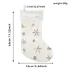 Nuevos calcetines navideños de peluche con copos de nieve de papel dorado y cascabeles, calcetines de Santa, decoraciones para el árbol de Navidad y la chimenea, calcetines de regalo de dulces y adornos