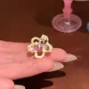 Anillo liso elegante y minimalista para el dedo índice, popular entre las influencers femeninas, anillo hueco de lujo ligero, anillo de lazo de estilo coreano de nicho