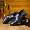 Amazon Aliexpress Venta Caliente Transfronterizo Talla Grande Zapatos de Cuero Transpirables Mocasines sin Cordones Estilo Británico Puntiagudos Zapatos de Boda 9091
