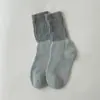 Novas meias de dormir, meias de ar condicionado, antiderrapantes para dormir, adequadas para homens e mulheres, caimento solto para outono e inverno, proteção para os pés, hidratantes, cor sólida, meias pós-parto, adequadas para idosos