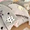 Juego de cuatro piezas de cama de terciopelo de leche engrosado de invierno Nuevo franela de forro polar coral Individual funda nórdica sábana juego de tres piezas ropa de cama