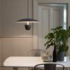 Lustre de restaurante moderno simples Black Knight Island Bar Counter UFO Chandelier 2024 minimalista criativo mesa redonda lâmpada de sala de jantar