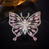 Broche de mariposa de circón incrustado de alta gama para mujer, diseño de nicho, broche accesorio de punto de lujo ligero hueco para otoño e invierno