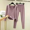 Novo conjunto quente de outono e inverno com duas faces de veludo térmico, gola quadrada, blusa básica e leggings para mulheres, conjunto de duas peças de top e calça de outono