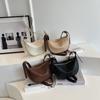 Bolsa de Bolinho Feminina de Primavera Ponto Boutique Bolsa de Ombro Bolsa Transversal Pu Nova Bolsa Francesa Feminina Bolsa Plissada Retrô