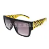 Collar Dorado de Hip-Hop Pulsera Sombrero Negro de Pescador Popular Gafas con Montura de Espejo Anillo de Dólar Conjunto de Vestido de Graduación