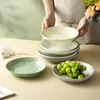 Conjunto de Louça Cerâmica Série Meia Lua Minimalista para Uso Doméstico, Combinação de Tigelas, Pratos e Colheres em Cor Sólida, Tigelas de Arroz, Travessas e Tigelas para Macarrão