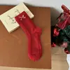 Meias Vermelhas Femininas Outono e Inverno Novas com Laço Estampa Floral, Meias de Cano Médio para Mulheres, Meias Baggy Estilo Ins Atacado