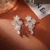 Brincos Pendentes de Zircônia em Formato de Flor Prateada de Alta Qualidade, Modernos, Exquisitos e Elegantes, Joias Populares Estilo Influenciador