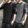 Camiseta masculina de manga comprida, oversized e de corte solto, perfeita como camada base para o outono, com estampas da moda e cores lisas, versátil e estilosa