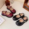 Elegantes zapatos de cuero de primavera y otoño para niñas, modelo nuevo para niños, estilo princesa, zapatos negros de suela blanda para actuaciones estudiantiles de niñas pequeñas