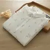 Camisa de Algodão com Fio Duplo de Manga Longa Estilo Japonês Estilo Fresco Feminina Solta Versátil Estampada Artística Camisa Macia de Algodão para Bebê