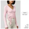Nuevo Estilo Top de Yoga con Tirantes Corte Ajustado Ropa de Fitness Cubre-todo Entrenamiento de Pilates Ropa de Yoga para Mujeres Secado Rápido Ropa Deportiva Manga Larga