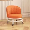Taburete pequeño taburete bajo ruedas universales ruedas casa con bebé sala de estar niños con ruedas asiento redondo taburete persona perezosa junta respaldo silla