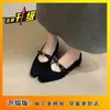 Mary Janes Cuadrados Retro Franceses 2026 Nuevos Zapatos de una Sola Hebilla con Lazo de Camelia Mary Janes para el Trabajo Zapatos de Piel