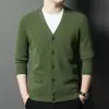 Cárdigan de Lana Pura con Cuello en V de Moda para Hombre, Suéter, Ropa de Punto, Chaqueta, Otoño e Invierno, Estilo Papá, Lana