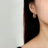 Pendientes de Plata de Ley 925 Estilo Nuevo Pendientes Huecos Tejidos para Mujer Europeos y Americanos Lujo Ligero Personalidad de Nicho Pendientes de Gama Alta Venta al por Mayor