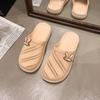 Chinelo Baotou de Sola Grossa com Sensação de Pisada Feminino Verão 2025 Novo Antiderrapante para Uso Externo Sandálias e Chinelos Casuais Femininos para Praia à Beira-Mar