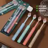 Procesamiento y Personalización de Cepillo de Dientes Gigante de Cabeza Ancha de Cerdas Suaves Estilo Columna Romana para Proteger las Encías para Decoración del Hogar para Parejas