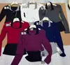 Conjunto feminino plus size para o início do outono, color block, modelador: top regata com gola halter e camiseta de manga longa, um conjunto versátil e estiloso de duas peças