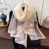 2026 Nuevo Elegante y Moderno Bufanda Fina de Seda a Prueba de Viento con Bordado de Lana de Seda para Mujer, Chal Protector Solar para Ropa de Abrigo