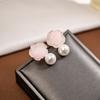 Pendientes de Aguja de Plata Camelia Rosa Dulce de Primavera Temprana Ambiente Gentil Pendientes de Perlas Desmontables de Dos Púas