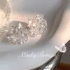 Aretes de Flor "Yunmeng", Clips para Orejas para Mujeres Sin Perforaciones, Accesorios para Orejas de Camelia, Aretes para Mujeres con Diseño Único