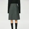 En Stock CesM1U Desfile de Moda Estilo Intelectual Elegante Falda Midi Plisada y Shorts Florales Invierno 2026