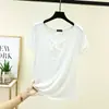 Nova camiseta de verão com renda e cadarço, manga curta, para mulheres, fina, estilosa, versátil, modeladora, plus size