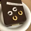 Exquisitas y Versátiles Orejeras Lineales Minimalistas de Estilo Coreano con una Personalidad Refinada, Lujosa y Sencilla para Mujer