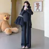 Conjunto de Ropa de Maternidad Estilo Perezoso XMF 2026 Otoño Nuevo Chaleco Elegante Cárdigan Top Pantalones Sueltos de Maternidad
