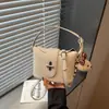 Bolso de Mano para Oficina Súper Popular para Mujer, Nuevo Modelo Primavera/Verano 2026, Bolso Cubo de Hombro Cruzado de Lujo Ligero de Nicho de Gama Alta