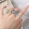 Pequeño Anillo Abierto de Mariposa y Flor de Esmalte Verde Fresco de Verano, Nivel Alto de Lujo Ligero Nicho