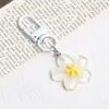Chaveiro de Flor de Cerejeira em Resina Colorida Flor Pingente Acessórios para Joias DIY Acessórios para Boneca de Bolsa Venda por Atacado