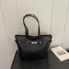 Estilo europeo y americano, retro, gran capacidad, transfronterizo, nueva colección 2026, bolso de mano para mujer simple, chic y moderno