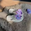 Nuevas Chanclas de Mariposa y Orquídea de Moda para Mujer, Sandalias Antideslizantes de Playa con Suelas Gruesas para Verano y Uso al Aire Libre, Eva
