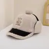 Gorro para Niños Otoño e Invierno de Lana de Cordero con Protección para las Orejas Unisex Gorra de Béisbol Bordado de Oso Gorro Cálido de Felpa Plus
