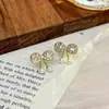 Pendientes de Lazo con Perlas Incrustadas de Diamantes Estilo Coreano, Pendientes Personalizados de Moda, Sencillos, Ligeros y de Lujo, Pendientes de Alta Gama y Versátiles para el Día a Día
